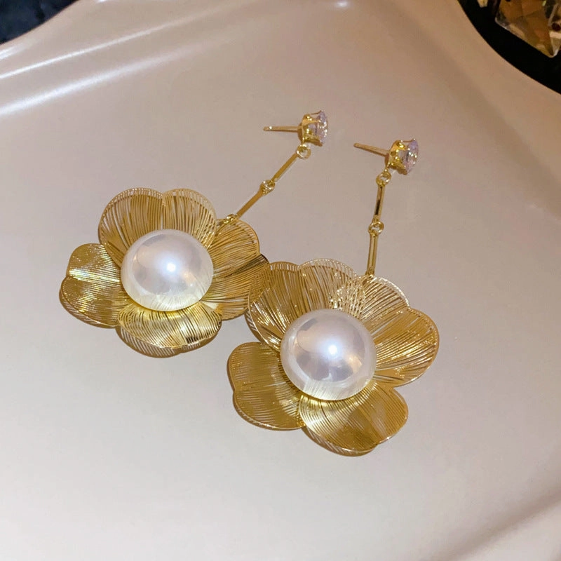Wholesale Diamond Inlaid Flower Oval Pearl Alloy Earrings