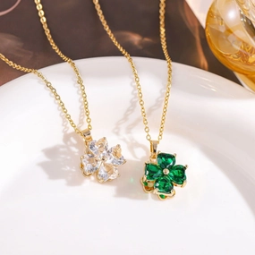 Wholesale diamond rotating lucky four-leaf clover inlaid with colorful zircon titanium steel clavicle chain