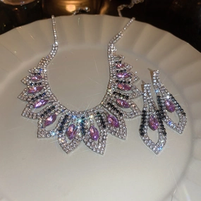 Wholesale Diamond Tassel Super Shiny Geometric Necklace Earring Set