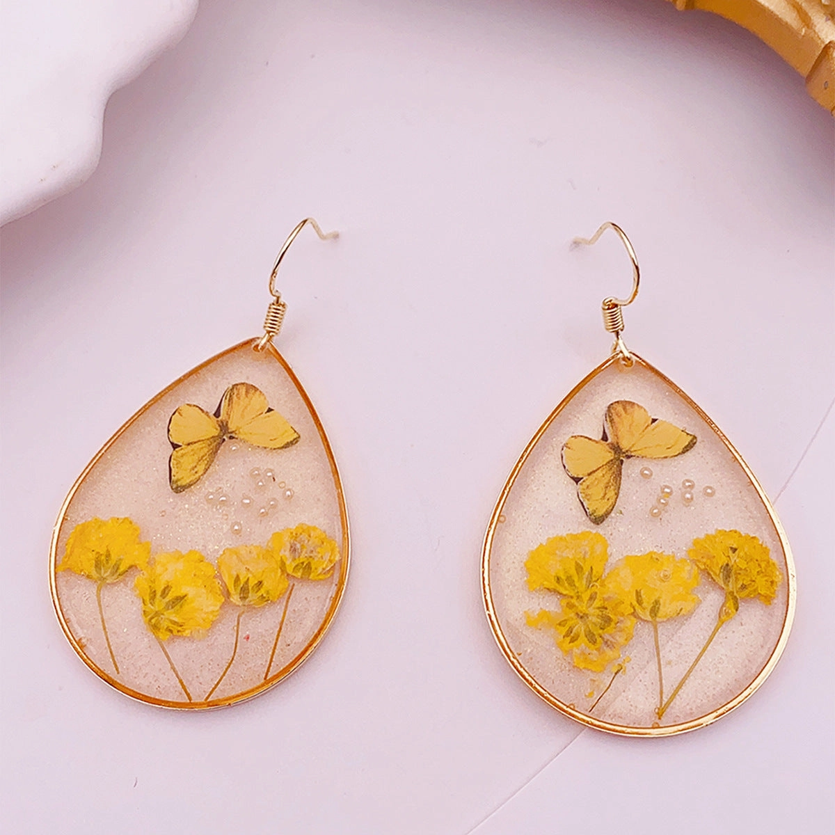 Wholesale Dried Flower Butterfly Drop Glue Preserved Flower Earrings