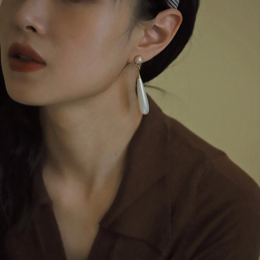 Wholesale Drop Pearl Metal Earrings