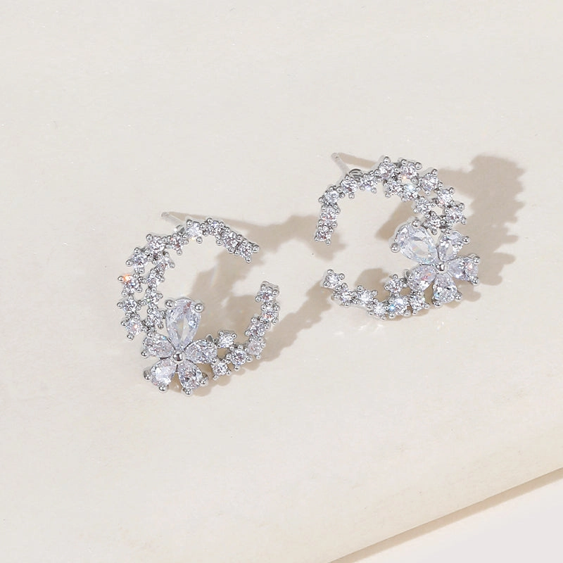 Wholesale Earrings Zircon Design Sense Round Petal Artificial Zircon Light Luxury OLY-ES-YY002