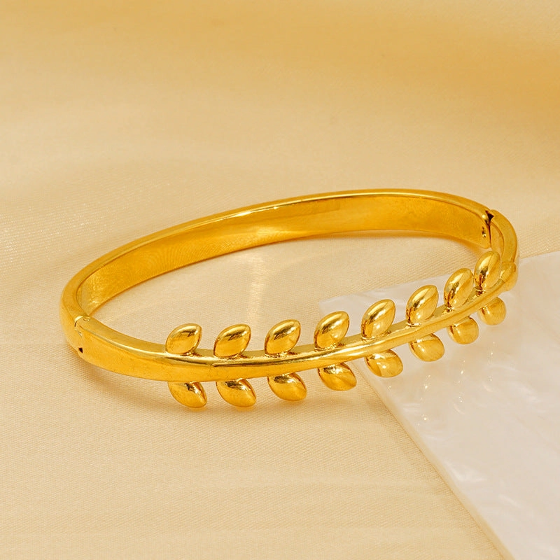 Wholesale Electroplating non-fading titanium steel bracelet buckle bracelet