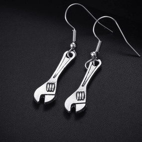 Wholesale Engineer Wrench Eye Pendant Earrings