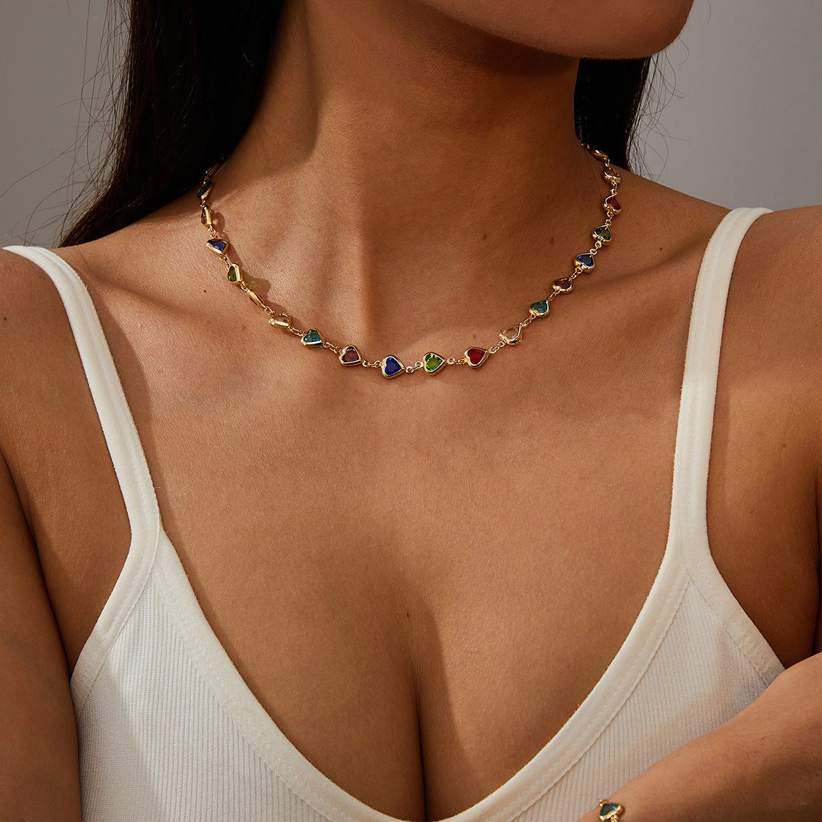 Wholesale Ethnic Heart Heart Glass Diamond Beaded Alloy Necklace