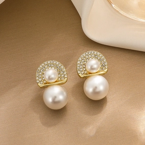 Wholesale Exaggerated Large Pearls French Earrings