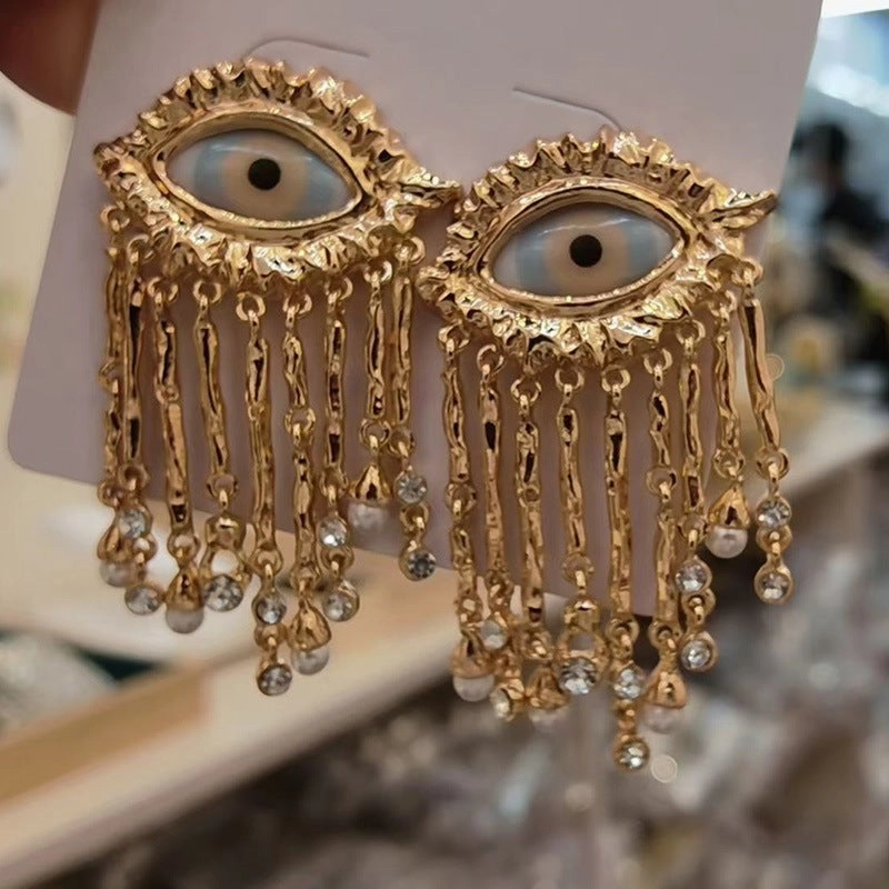 Wholesale Exaggerated Personality Devil Eyes Creative Asymmetric Eye Earrings
