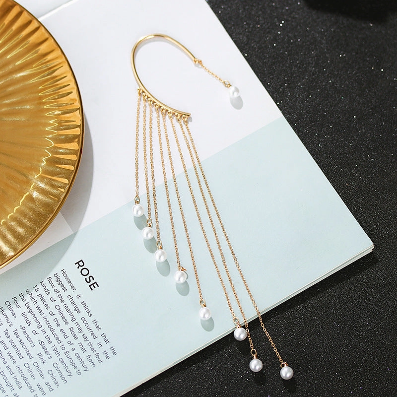 Wholesale Exaggerated White Feather Alloy Earrings