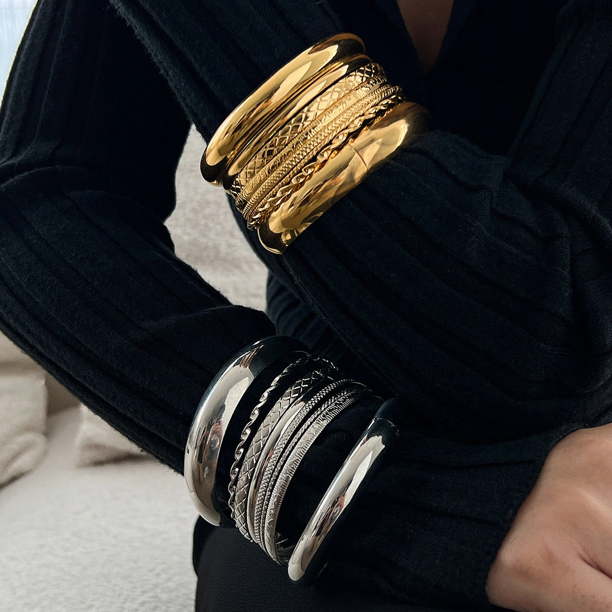 Wholesale Fashion Metal Scenery Bracelet suit