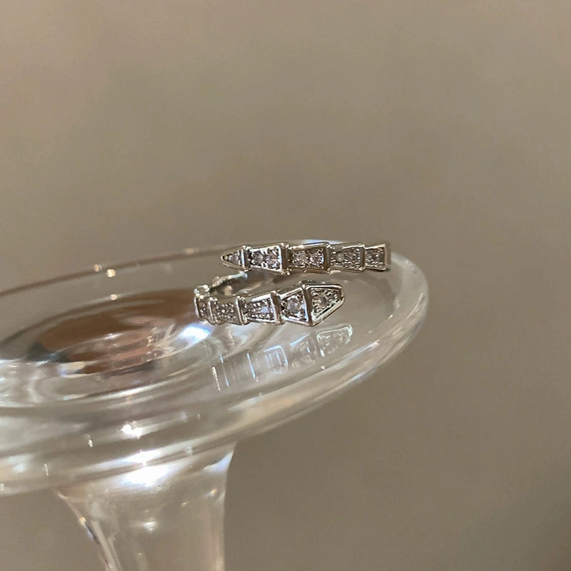 Wholesale Flash diamond snake-shaped ins silver open advanced texture simple all-match ring