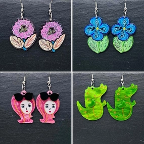 Wholesale Flower Girls Crocodile Acrylic Earrings