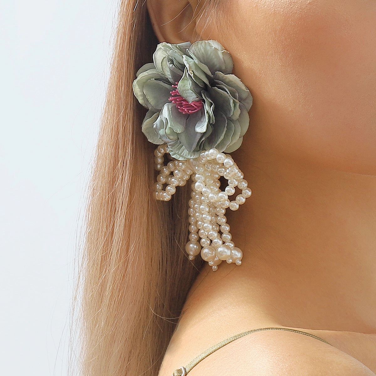 Wholesale Flower Pearl Bow Tassel Earrings
