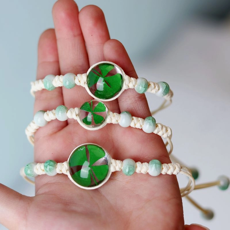 Wholesale Four Leaf Clover Dried Flowers Hand Woven Bracelet