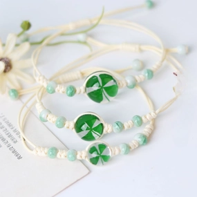 Wholesale Four Leaf Clover Dried Flowers Hand Woven Bracelet
