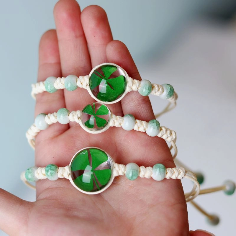 Wholesale Four Leaf Clover Dried Flowers Hand Woven Bracelet