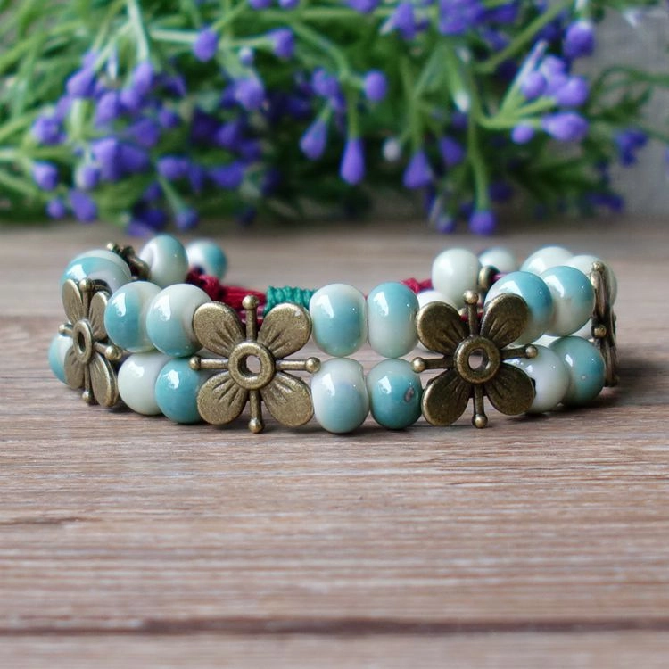 Wholesale Four Leaf Clover Fully Hand Woven Bead Chain Bracelet
