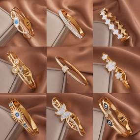 Wholesale Four Leaf Clover Love Gold Plated Titanium Steel Bracelet
