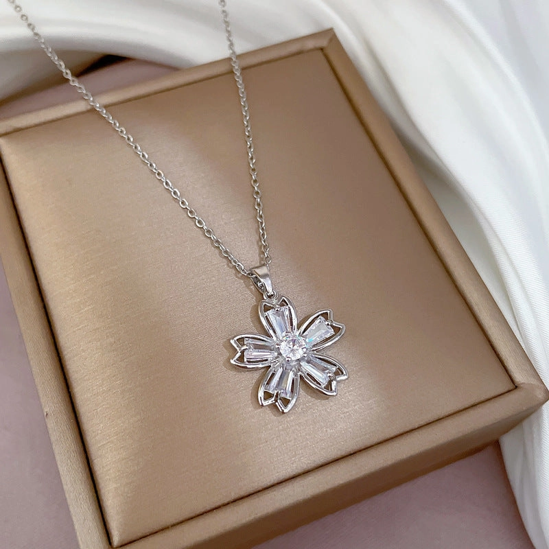 Wholesale Four Leaf Flower Titanium Steel Necklaces