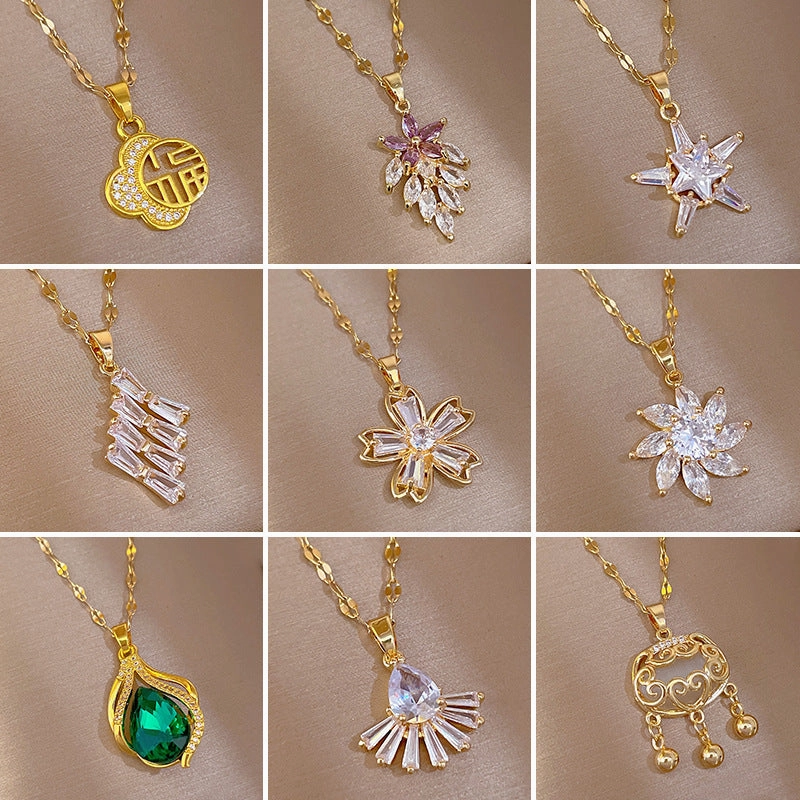 Wholesale Four Leaf Flower Titanium Steel Necklaces