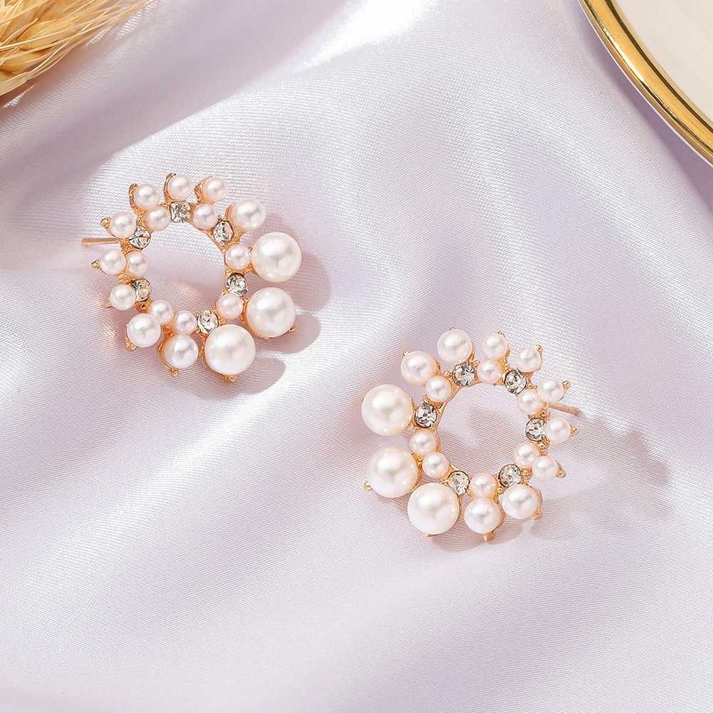 Wholesale French Pearl Round Large Alloy Earrings
