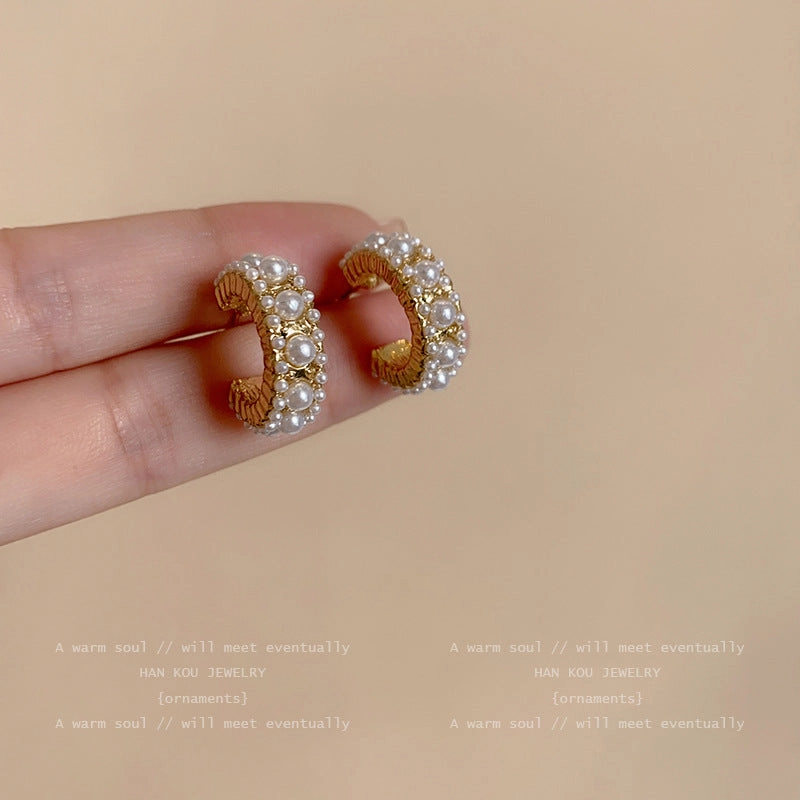 Wholesale French Style Vintage C Shape Pearl Alloy Earrings