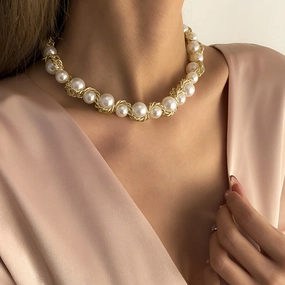 Wholesale Fried Dough Twists Chain Pearl Aluminum Necklace