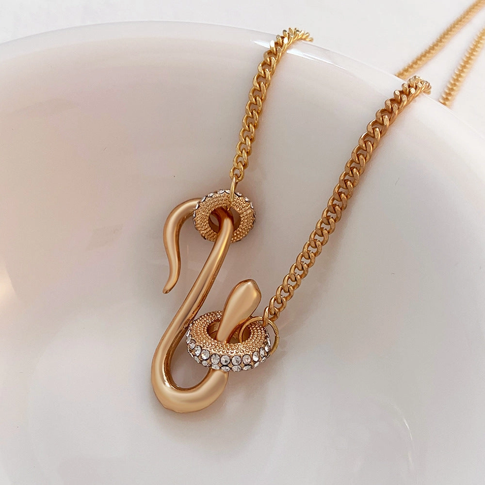 Wholesale Full Diamond Exaggerated Snake Shaped Animal Collarbone Zinc Alloy Necklace