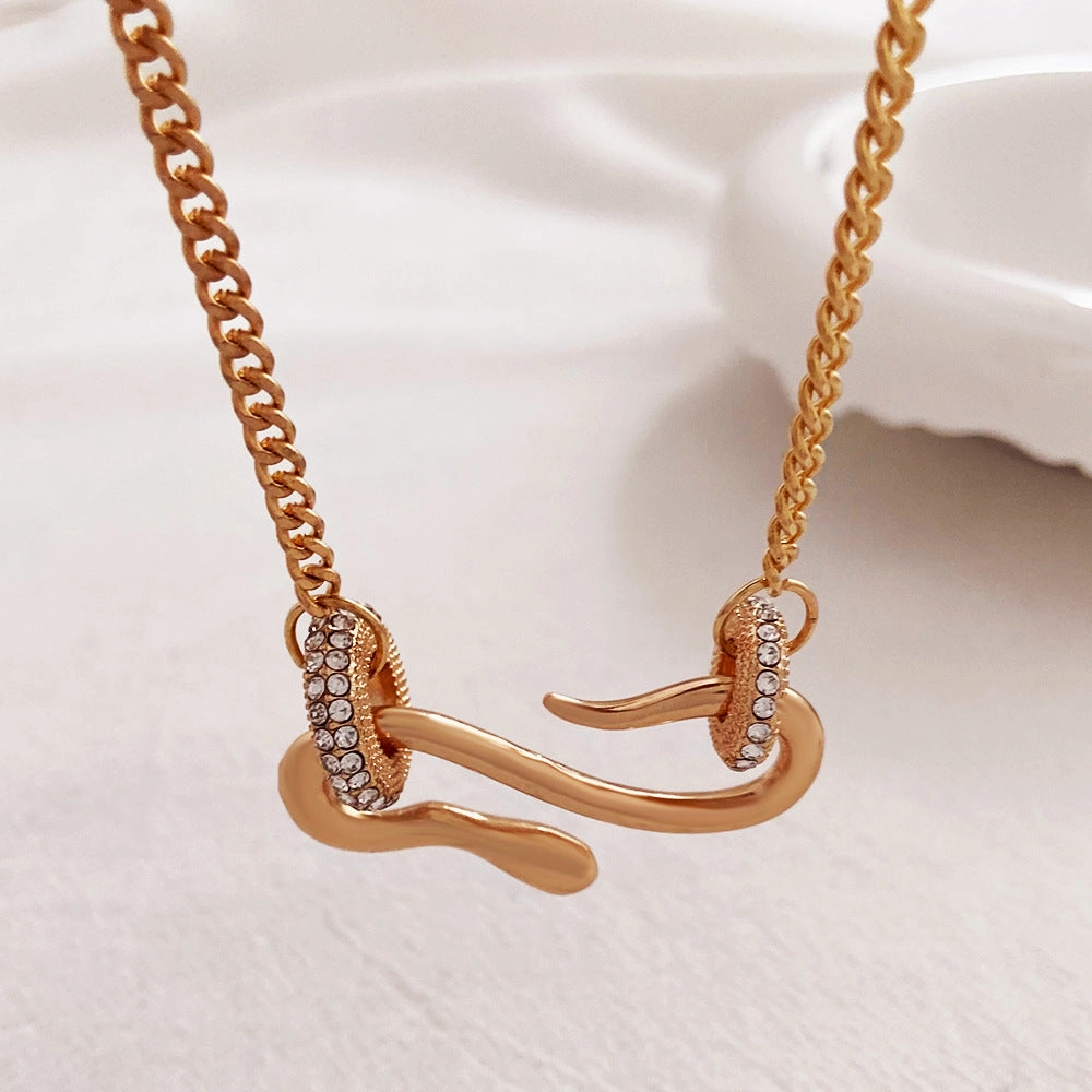 Wholesale Full Diamond Exaggerated Snake Shaped Animal Collarbone Zinc Alloy Necklace