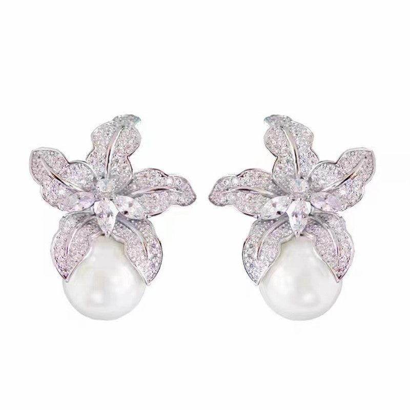 Wholesale Full Diamond Lily Pearl Earrings