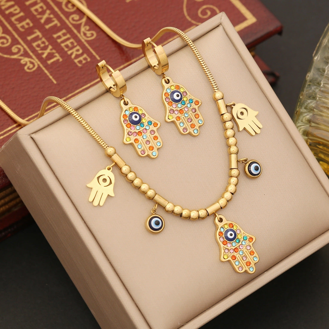Wholesale Full Diamond Palm Necklace Eyes Stainless Steel Bracelet Jewelry Set