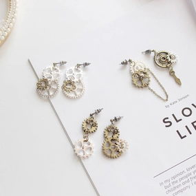 Wholesale Gear Chain Alloy Earrings