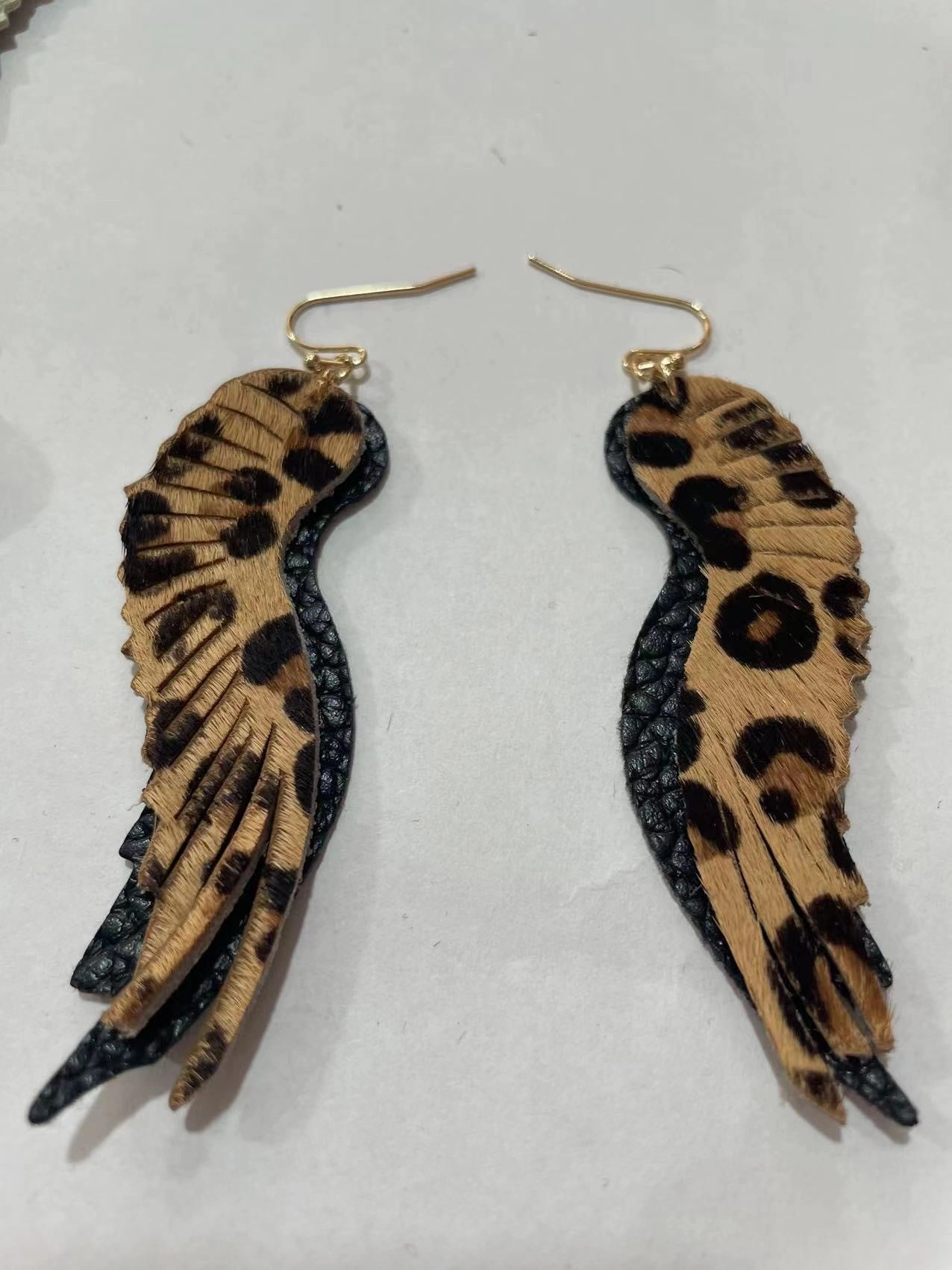 Wholesale Genuine Leather Feather Sparrow Earrings