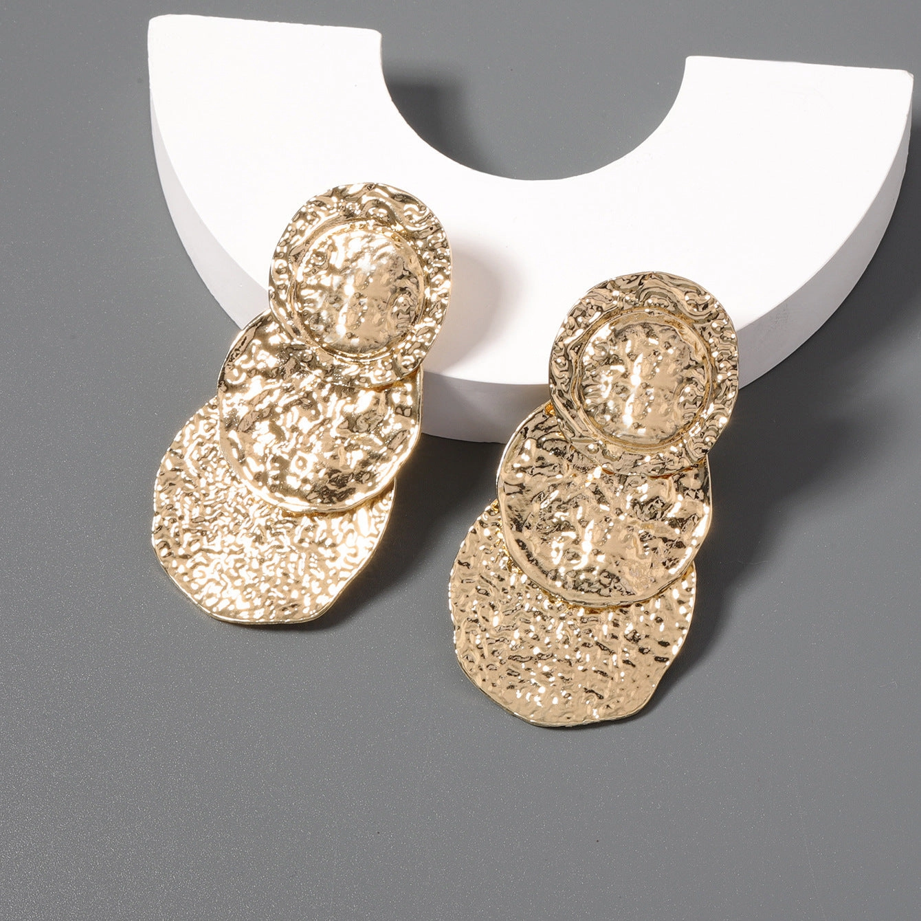 Wholesale Geometric Circular Alloy Multi-layer Pleated Earrings