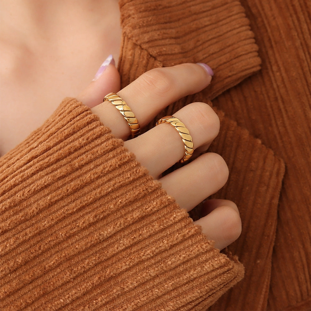 Wholesale Geometric Plain Titanium Steel Plated 18K Real Gold Vintage Ring