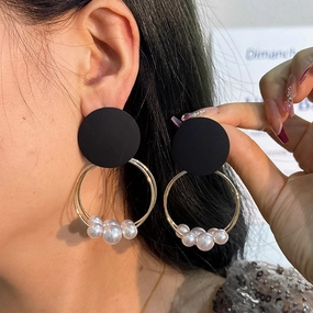 Wholesale Geometric Round Double Sided Circle String Pearl Earrings