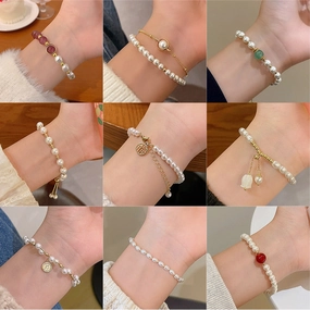 Wholesale Girls Retro Niche Temperament Pearl Bracelet