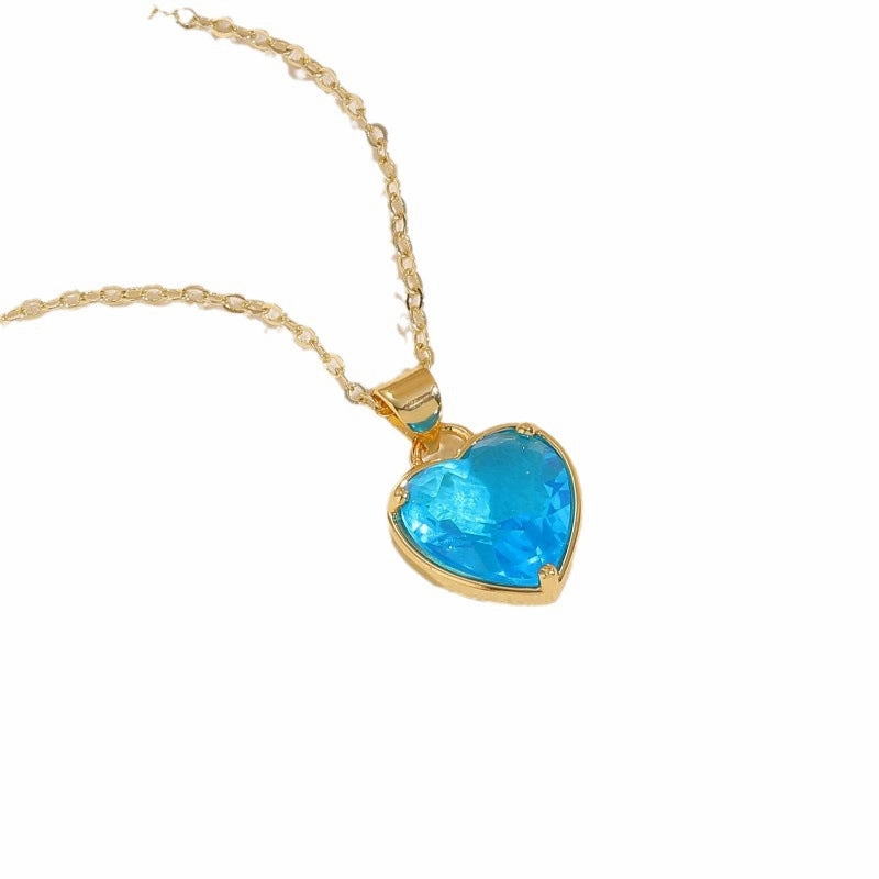 Wholesale Glass Love Classic Pendant Copper Necklace