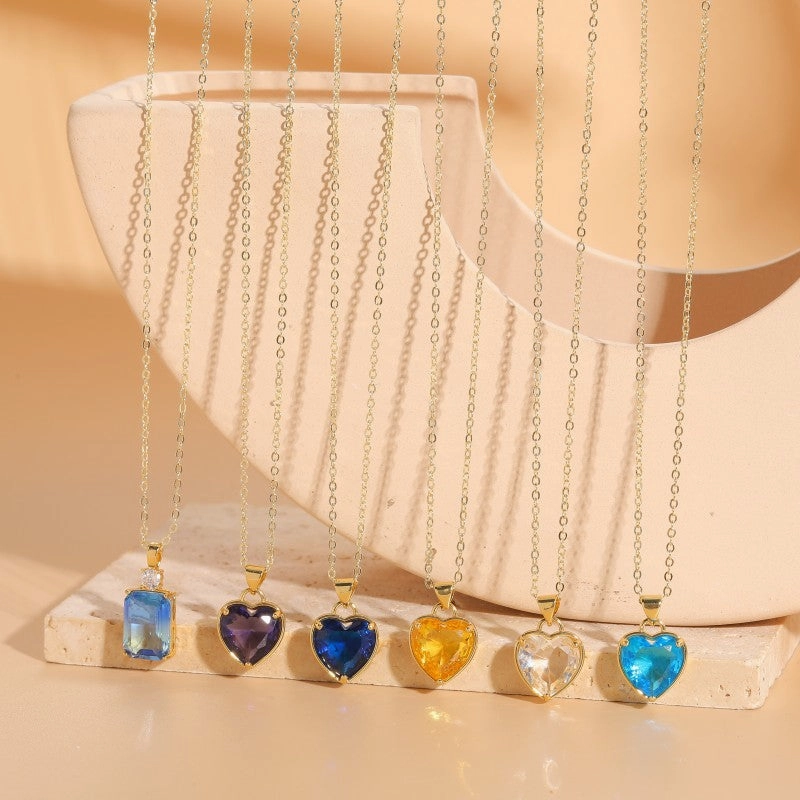 Wholesale Glass Love Classic Pendant Copper Necklace