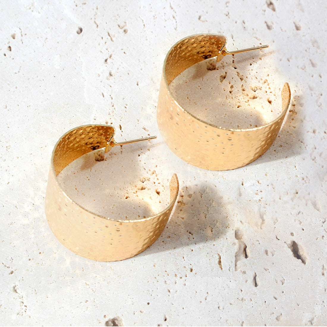 Wholesale Gold Big Half Round Alloy Earrings