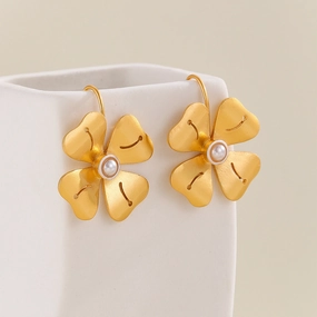 Wholesale Gold Petal Alloy Earrings