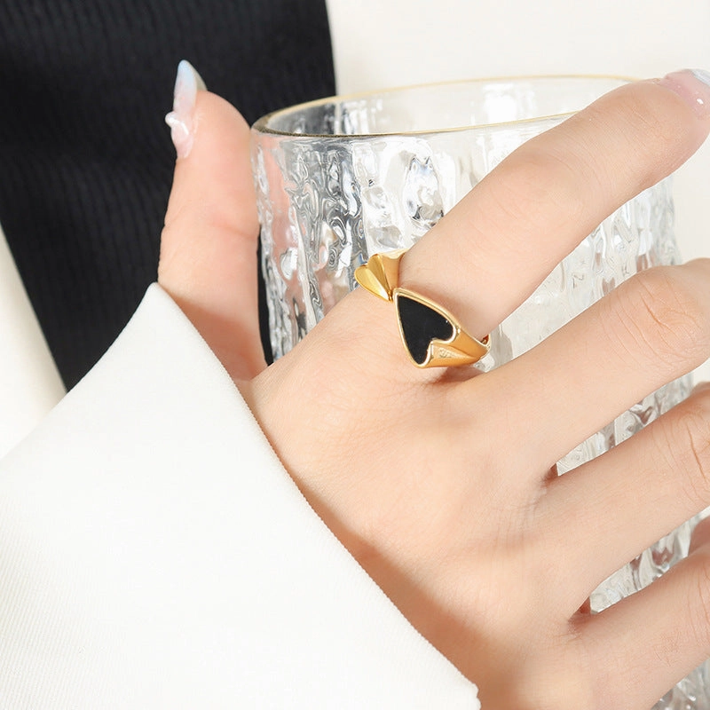 Wholesale Gold-plated Heart to Heart Creative Ring