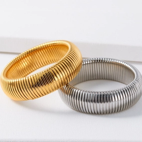 Wholesale Gold Plated Stainless Steel Vintage Snake Bone Titanium Steel Vintage Bracelet