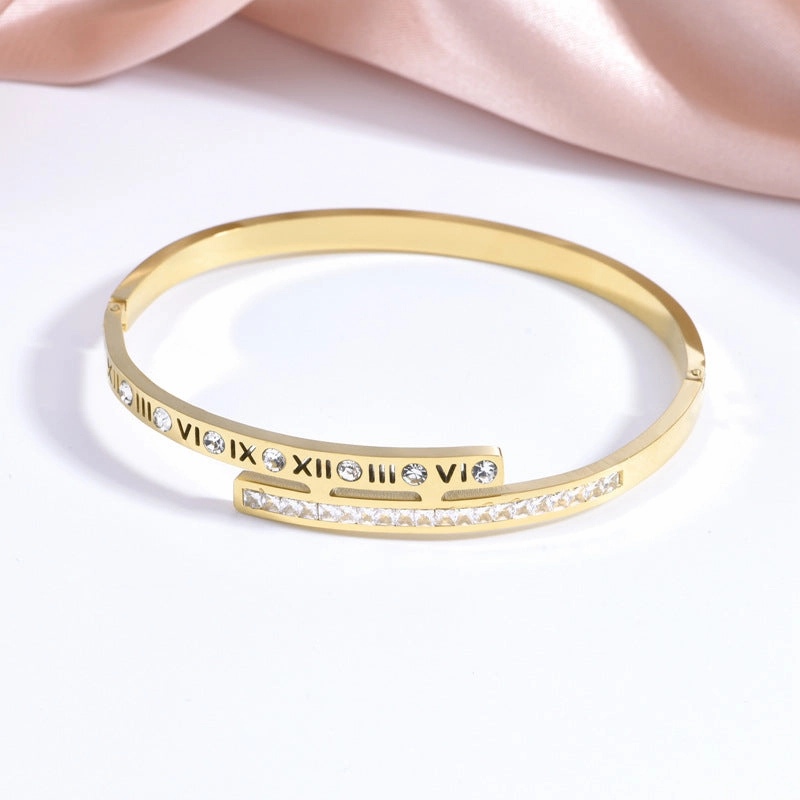 Wholesale Gold-plated Zircon Staggered Buckle Non-fading Stainless Steel Bracelet