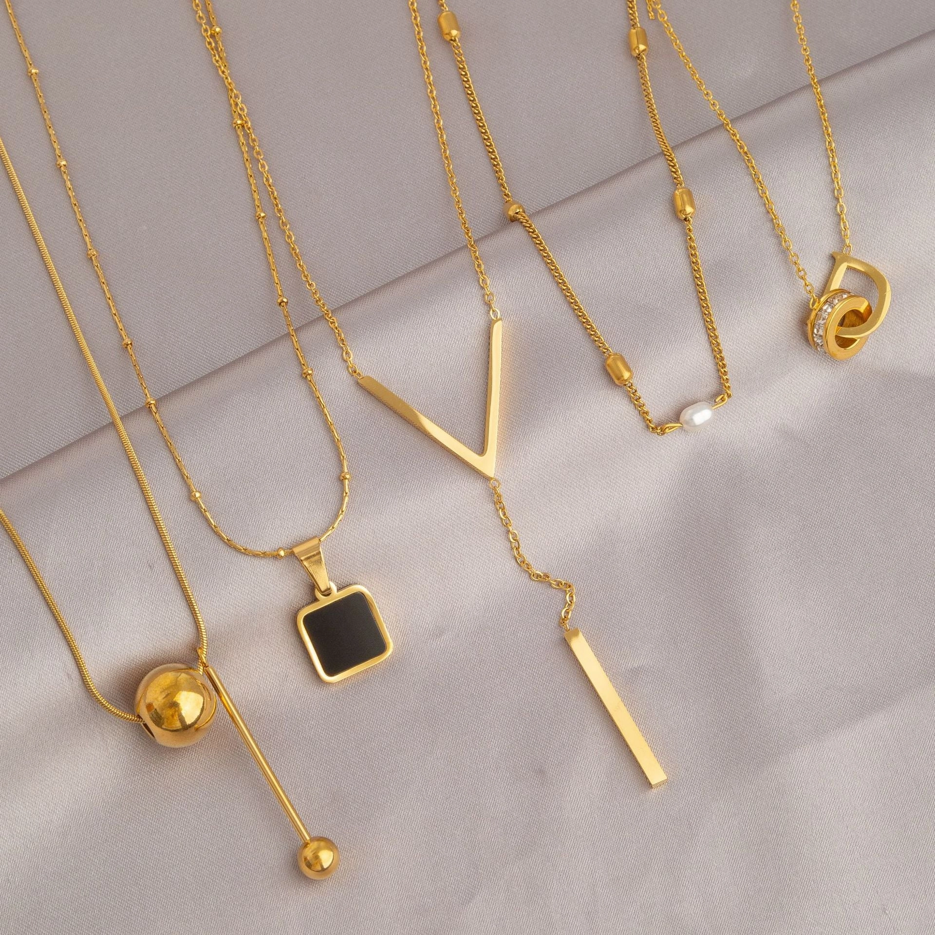 Wholesale Gold Titanium Steel Non-fading Necklace