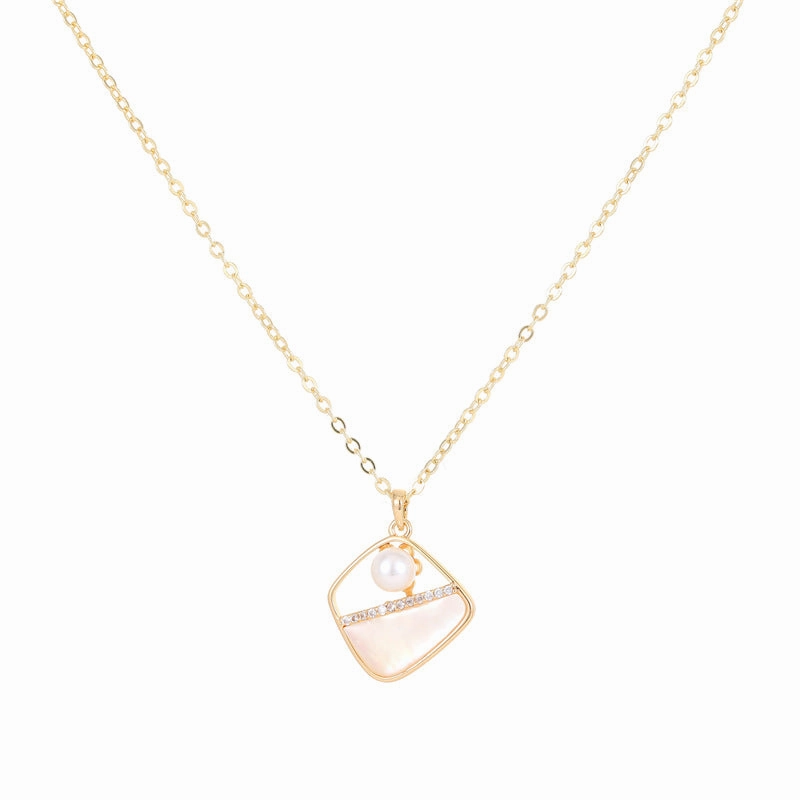 Wholesale Golden Trapezoid Shell Necklace Clavicle Chain