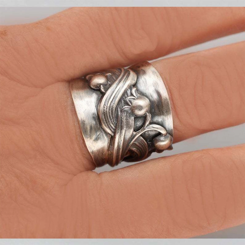 Wholesale Goth Theme Ring Alloy Lily Flower Wrap Vintage OLY-RS-HC003