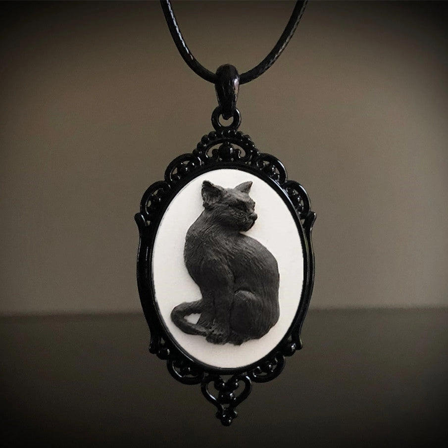 Wholesale Gothic Black Cat Pendant Metal Necklace