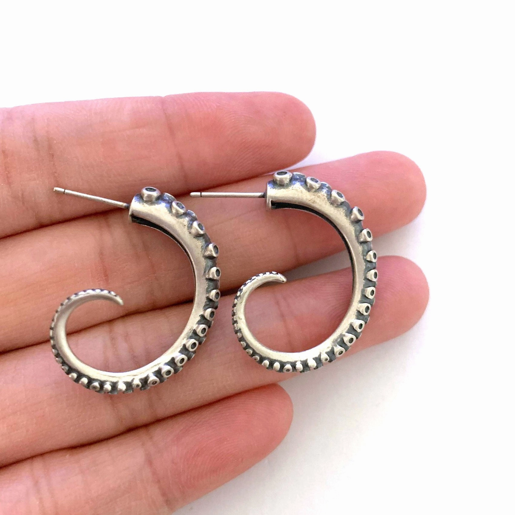 Wholesale Gothic Octopus Foot Alloy Earrings