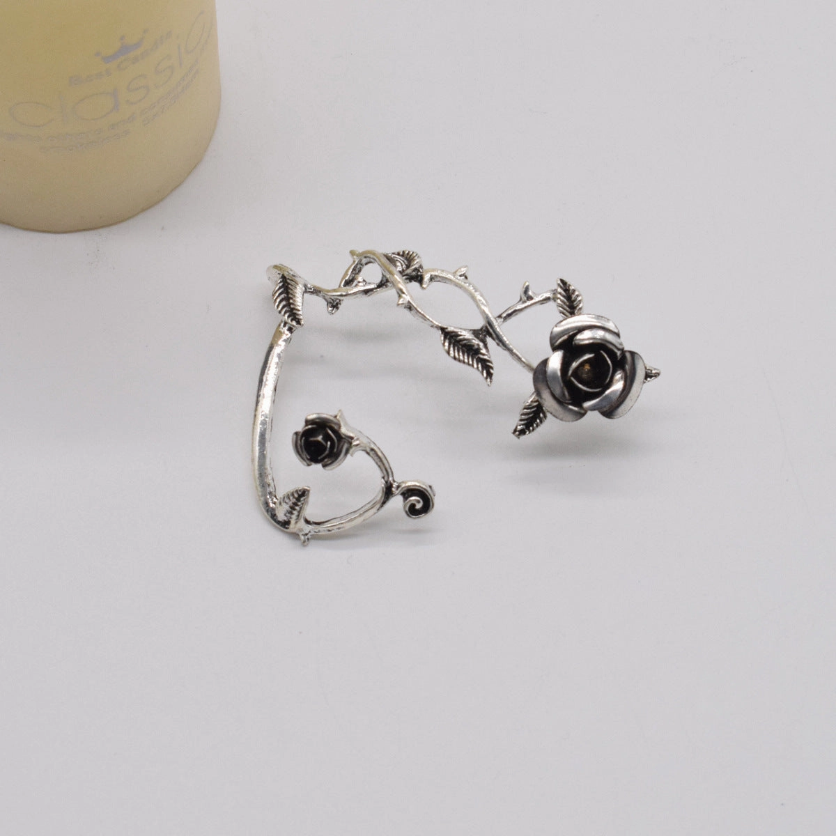Wholesale Gothic Wind Metal Earrings Rose Earrings