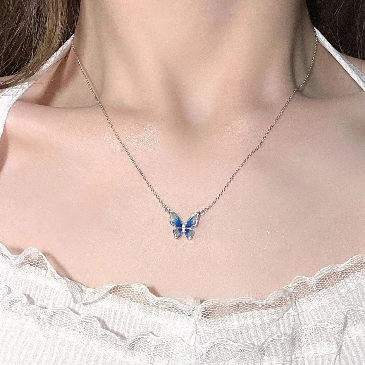 Wholesale Gradient Blue Butterfly Clavicle Necklace